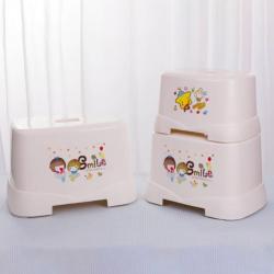 四季方凳（?。?/></a></div>
<div   id=